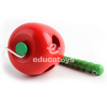 Carregar imagem no visualizador da galeria, Bichinho da Maçã - encaixe de madeira
