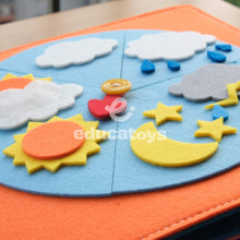 Carregar imagem no visualizador da galeria, Livro Sensorial Montessori em Feltro
