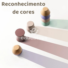 Carregar imagem no visualizador da galeria, Brinquedo de Equilíbrio Montessori em Madeira
